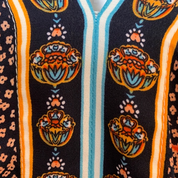 Rose + Olive Tunic Top 1X Floral Print V-Neck Blouse Dolman Sleeve Boho Flowy - Picture 5 of 16